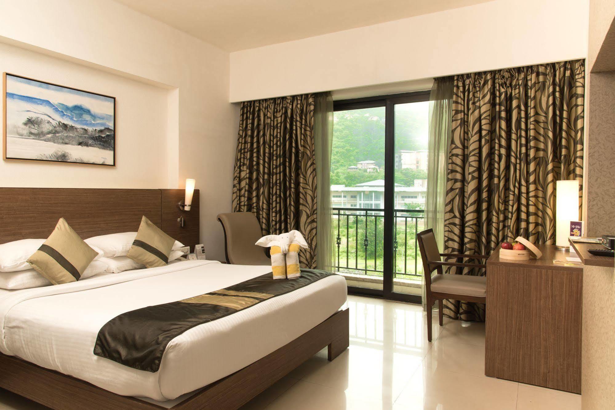 Mercure Lavasa - An Accorhotels Brand Pune Dış mekan fotoğraf